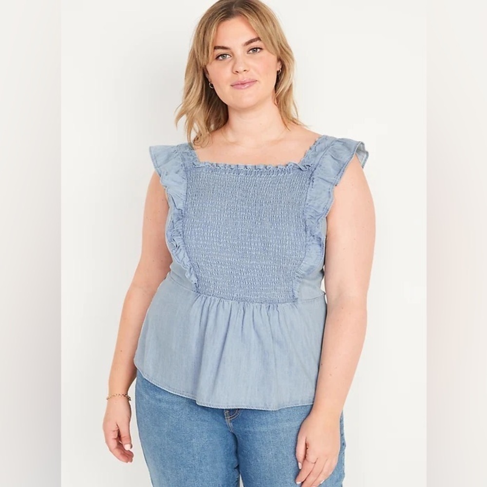 Old Navy smocked ruffle jean top size large chambray